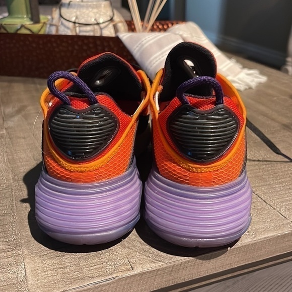 Nike Air Max 2090 size 7Y 8w - Picture 3 of 10